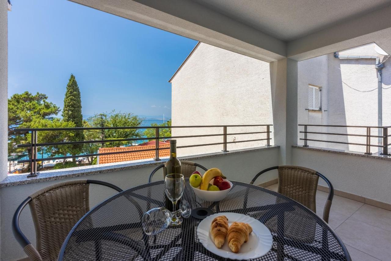 Luxury Apartments Lovorka 3 & 4***/**** Selce Esterno foto